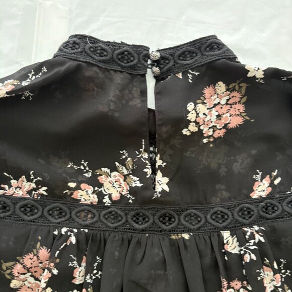 Lucky Brand Semi-Shear Blouse Black w/Pink Floral Size Medium EUC - Picture 5 of 10